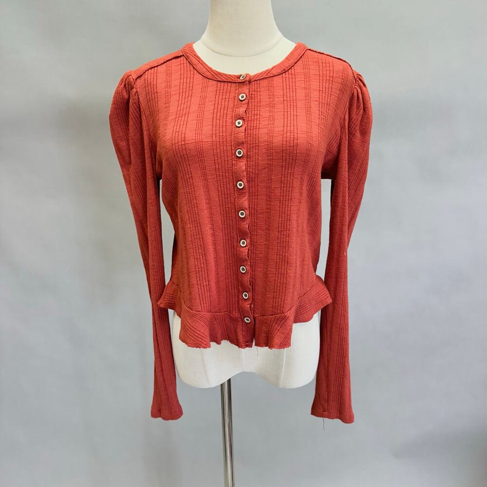 Anthropologie Pilcro Puff Sleeve Ribbed Button Down Top in Rust Size Medium‎
